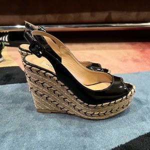 Valentino wedges sandals black patent leather size 35 @valentino